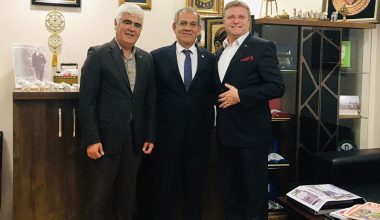 Türkiye Gazeteciler Federasyonu Genel Başkanı Yılmaz KARACA’dan Odamıza Anlamlı Ziyaret